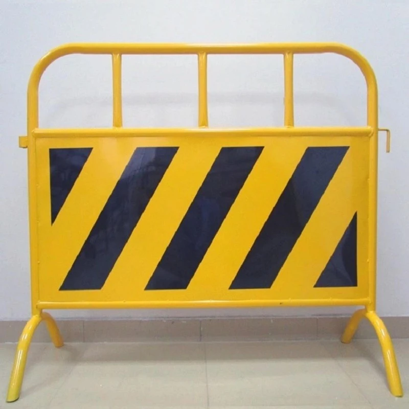 Hàng rào thép tạm thời